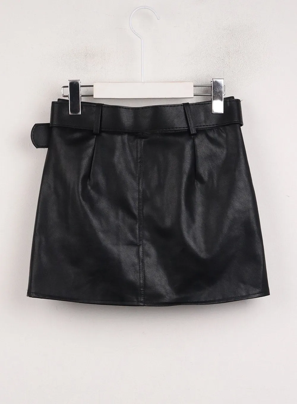 Belted Faux Leather Mini Skirt IJ410