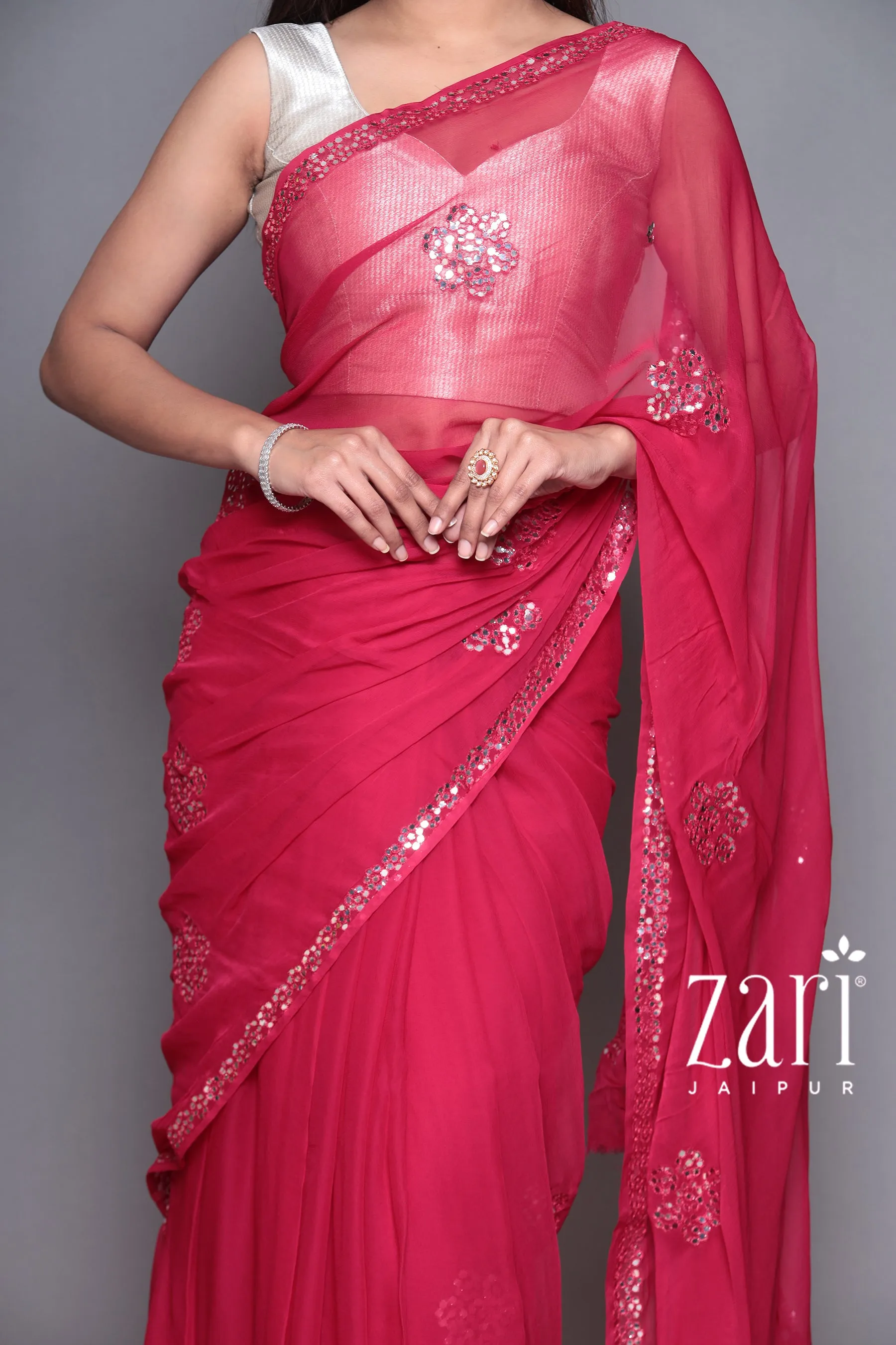 Chiffon Saree with Foil work.