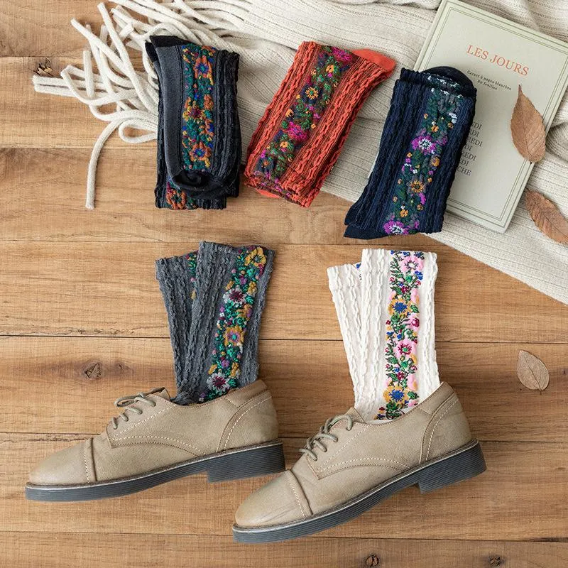 Retro Floral Jacquard Socks