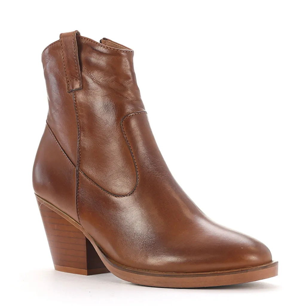 Vander Leather Ankle Boots